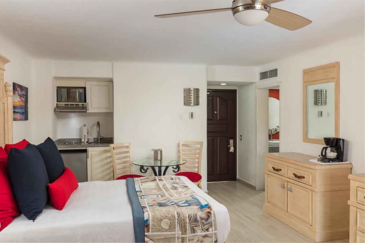 קאבו סן לוקאס Marina Fiesta Resort & Spa, A La Carte All Inclusive Optional מראה חיצוני תמונה
